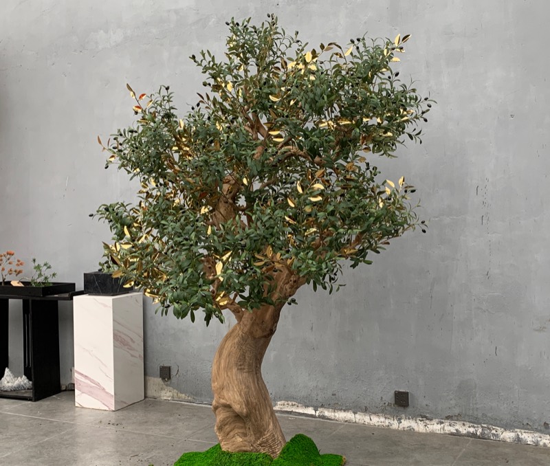 Large simulated olive tree display